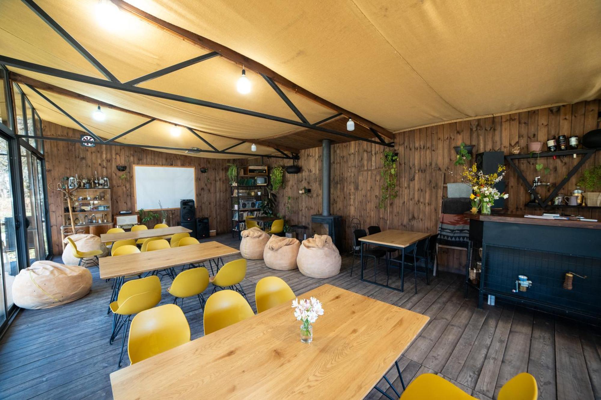 סטפנוון Ecolife Lodge Hotel & Restaurant מראה חיצוני תמונה