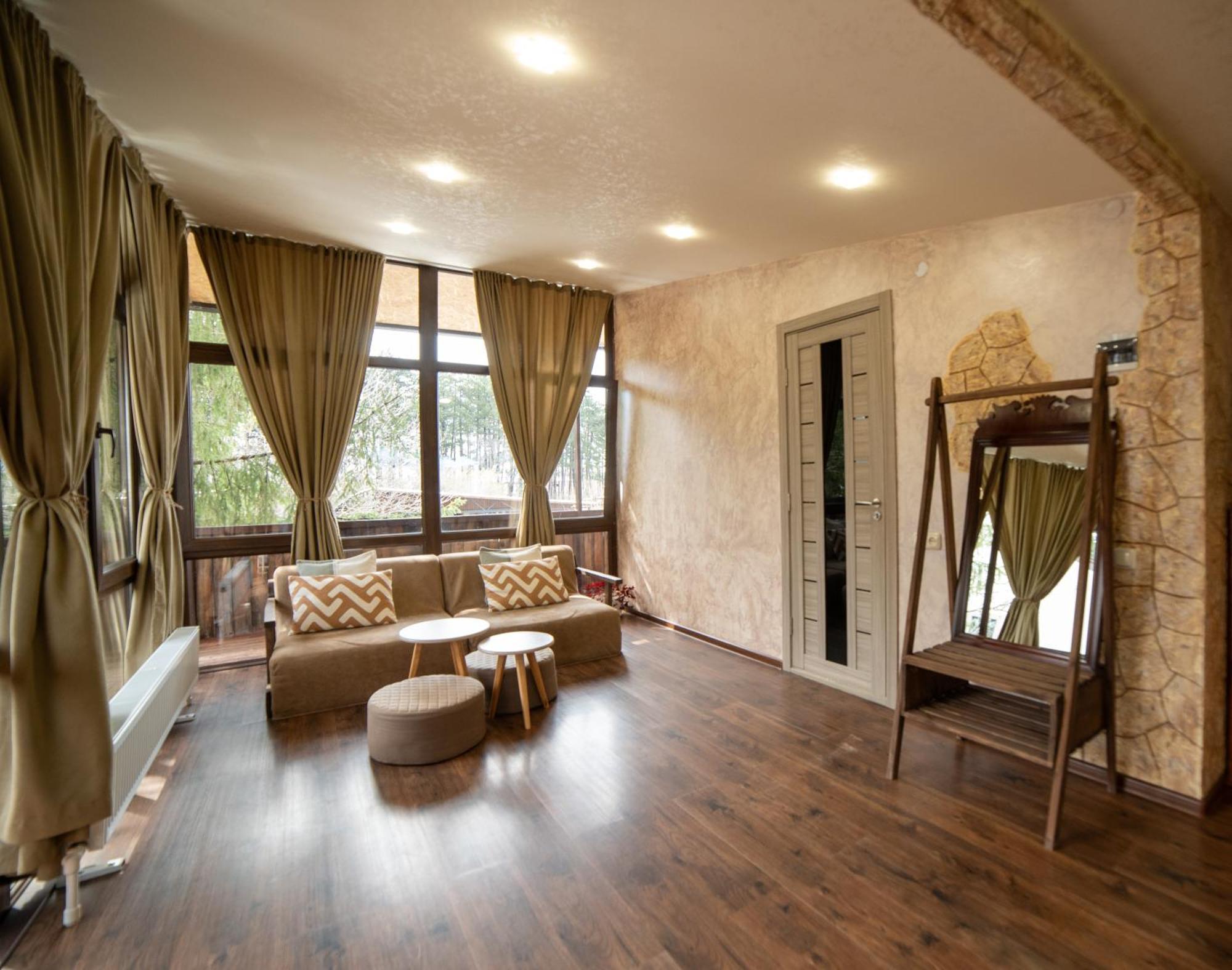 סטפנוון Ecolife Lodge Hotel & Restaurant מראה חיצוני תמונה