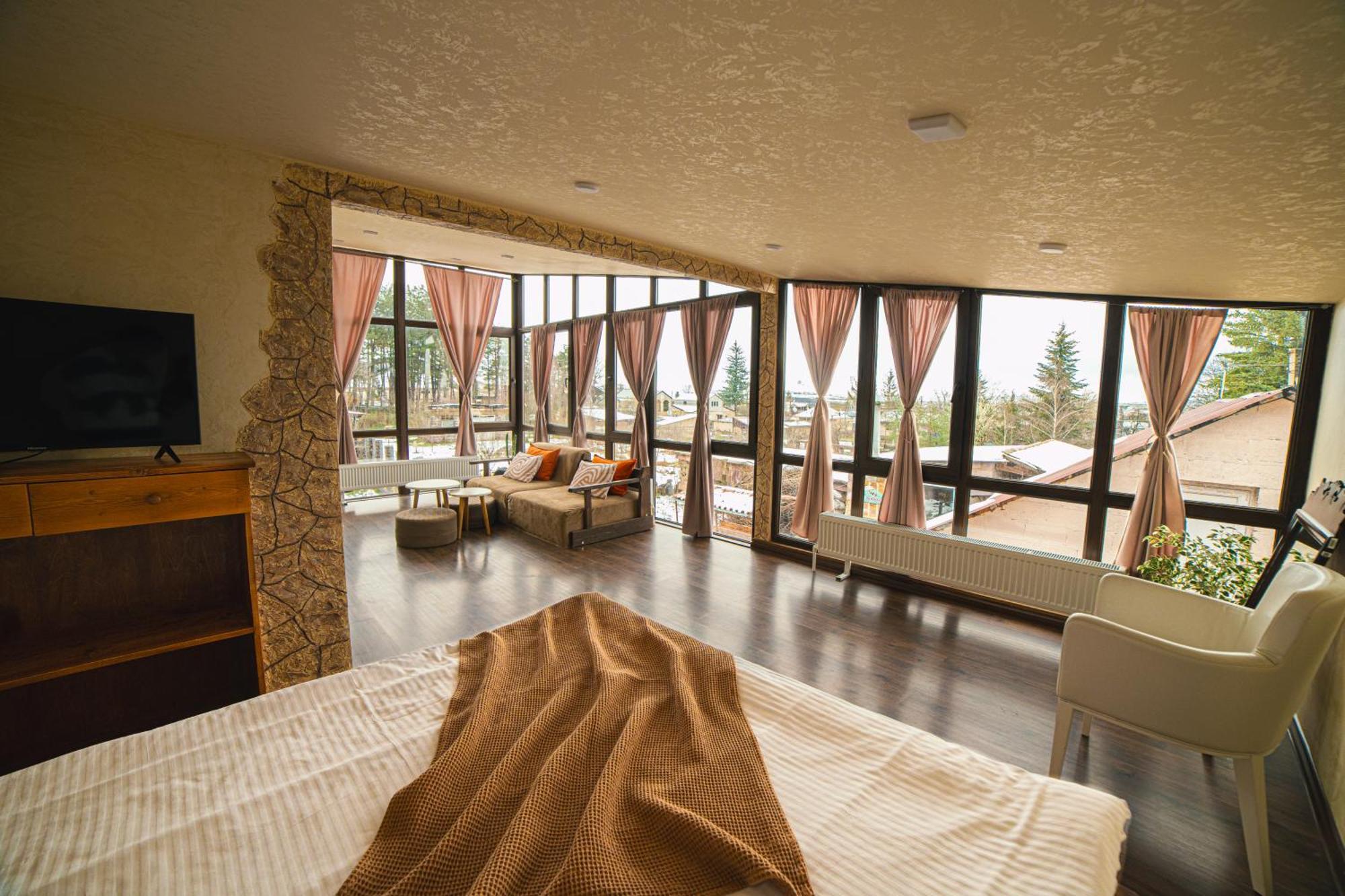 סטפנוון Ecolife Lodge Hotel & Restaurant מראה חיצוני תמונה