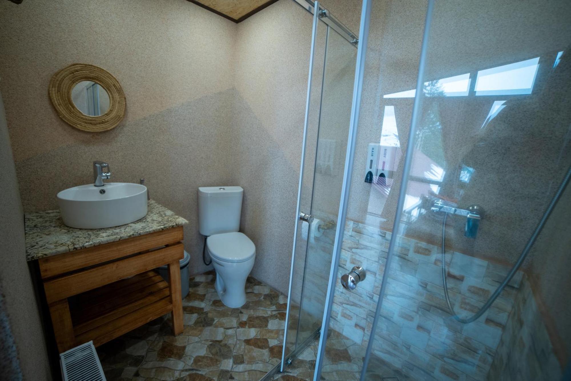 סטפנוון Ecolife Lodge Hotel & Restaurant מראה חיצוני תמונה