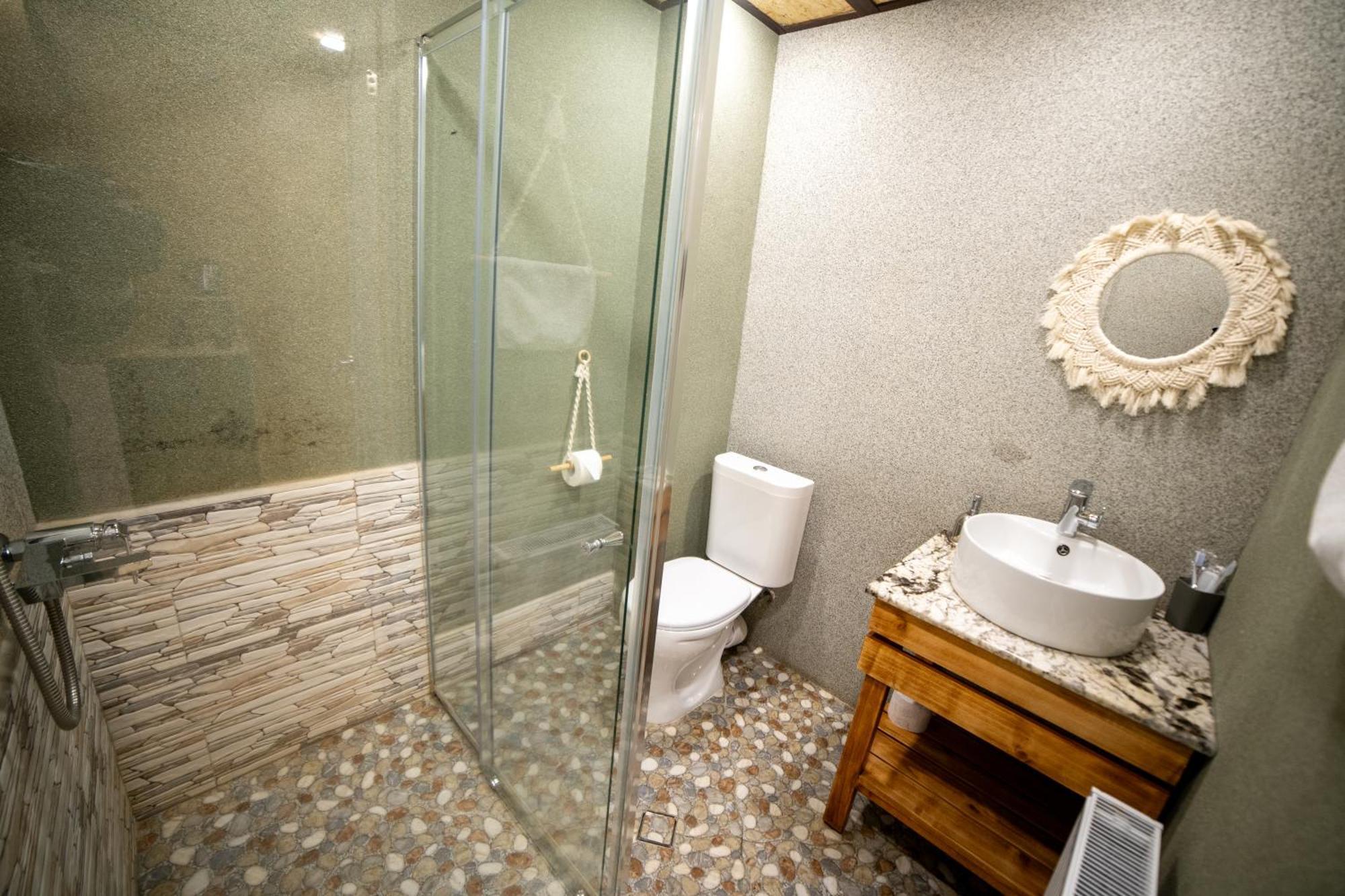סטפנוון Ecolife Lodge Hotel & Restaurant מראה חיצוני תמונה